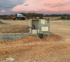 Pr&eacute;paration de l entr&eacute;e du terrain