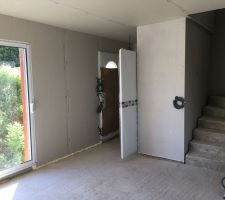 Entrée vue du sejour