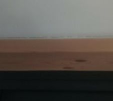 Fissure tout le long de la fenêtre, signalée par 2 fois pourtant...