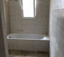 Salle de bains des enfants.