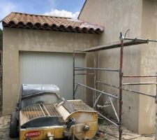 Première couche d?enduit.