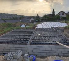 Montage des hourdis pour dalle maison et garage