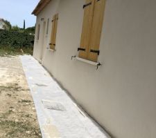 Protection de la façade avec du géotextile