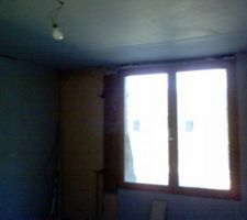 On a refais aussi les mur en placo par dessus du placo