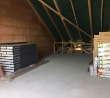 Stockage parquet de l?&eacute;tage !! Intensif 12 mm de chez saint maclou THIONVILLE