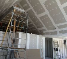 La mezzanine prend forme