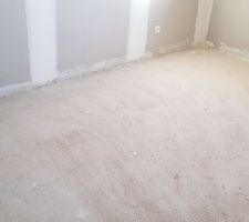 Sol de chambre avant ré agréage