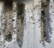 Moulage et d&eacute;coffrage de l'escalier en b&eacute;ton suspendu