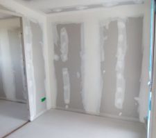 étage, mezzanine et vue sur pièce annexe