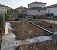 Preparation des plages - Coulage fondation pool house terrasse couverte