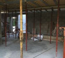 Préparation du plancher de l?etage
