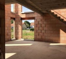 &Eacute;l&eacute;vation des murs on se situe d&eacute;j&agrave; un peu plus ?