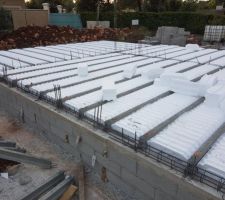 Finition du vide sanitaire pour préparation de la dalle (plancher).