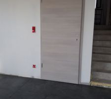 Porte isolante séjour / garage