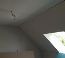 Cloisons en cours de la chambre n°3