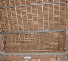Etat du garage avant amenagement du grenier (5*8m)