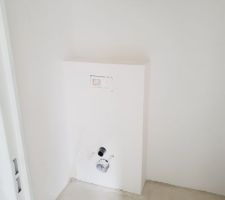 Chape liquide toilette a l'entrée