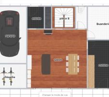 Bonjour,
Voici le premier jet de plan pour notre projet, finalement avec un étage pour faciliter la recherche d?un terrain et tot caser.
Nous sommes novices, tous vos avis seront grandement appréciés !