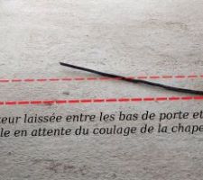 Problème : porte du cellier donnant sur l'extérieur trop basse pour permettre le coulage de la chape.