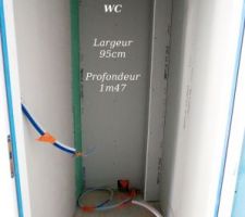 Semaine du 09 au 13 Juillet - Pose des placos terminée.

WC
