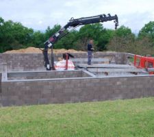 Livraison des poutres et poutrelles