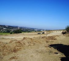 Bas du terrain en 2008 : d&eacute;but des travaux du lotissement ... avant la crise immobili&egrave;re !