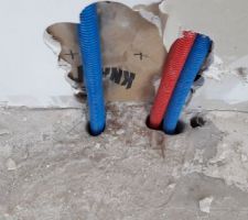 Voila le boulot du plombier !
<br />
Ca fait peur !