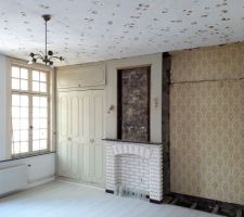 Chambre rue, plafond terminé et penderie démontée