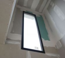 Fenêtre dans escalier