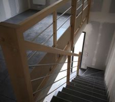 Escalier bois inox verre