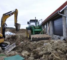 Branchement eaux pluviales et pose regard