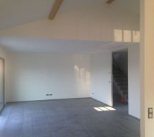 Peinture terminée dans le salon
blanc ISOLA