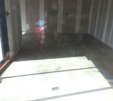 Chapes liquides coulées