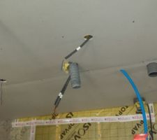 Plafond en plaques BA13