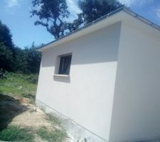 Coté de la maison