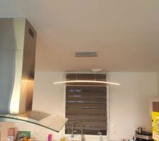 Barre led arc pour la cuisine.