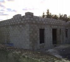 &Eacute;l&eacute;vation des m&ucirc;rs de l'&eacute;tage