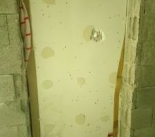 Ouverture dans mur parpaing