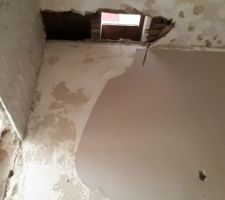 Troué des plancher pour la gaine technique