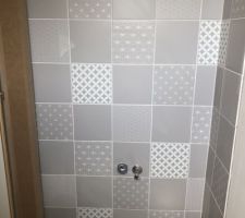 WC : Carrelage Leroy Merlin Astuce Granit 5
Carrelage du mur o&ugrave; il y aura le meuble vasque