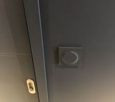 Couloir peinture encre marine Simab