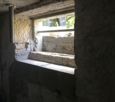 Condamnation d'une fen&ecirc;tre au sous-sol