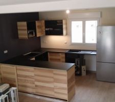 Montage de la cuisine en cours