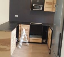 Montage de la cuisine en cours