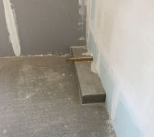 Débord "escalier" chambre 3