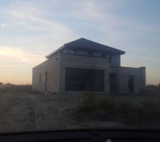 Voici une photo du levé du soleil , vivement l emménagement