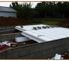 Pose des dalles isolantes