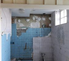 Démontage de l'ancienne SDB et de la tuyauterie