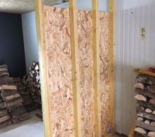 Garage cloison pour aménagement.