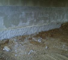 La fondation du mur du voisin !